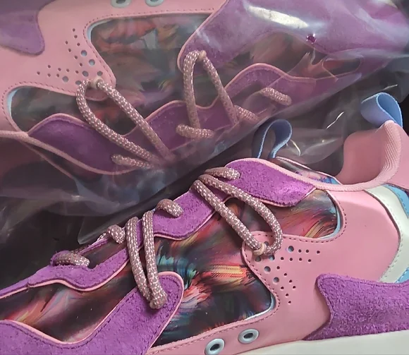 Vibrant Purple and Pink Men's Sneakers - Picture 4 of 7